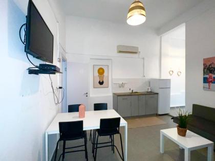 AspenTLV - Hacarmel Market Apartments & Studios - image 8