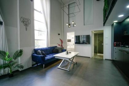 Garden Apartment 4BR With Hot Tub By Nimizz - image 4
