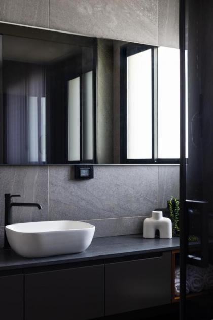Skyline Serenity by tlv2rent - image 15