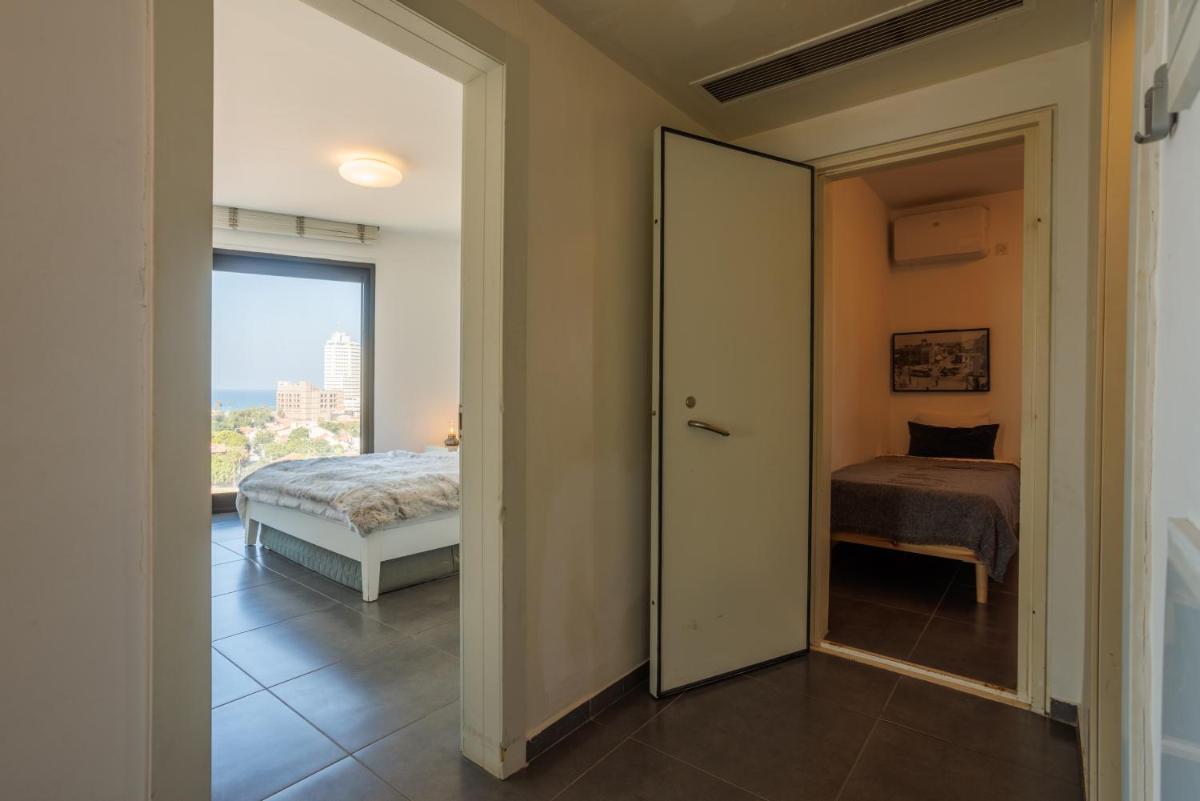 Neve Tzedek Luxury Apartment By Nimizz - main image