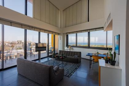 Neve Tzedek Luxury Apartment By Nimizz - image 3