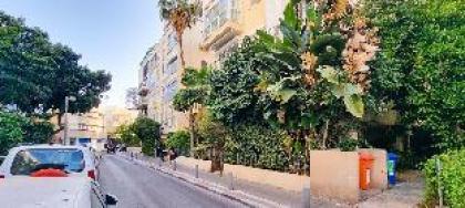 BnBIsrael Apartments - Hovevei Tsiyon Magnolia - image 9
