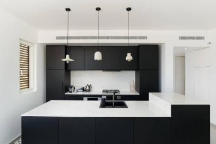 Stylish 2-BR near Rothschild Blvd by HolyGuest - image 16