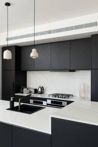 Stylish 2-BR near Rothschild Blvd by HolyGuest - image 17