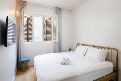 Stylish 2-BR near Rothschild Blvd by HolyGuest - image 19