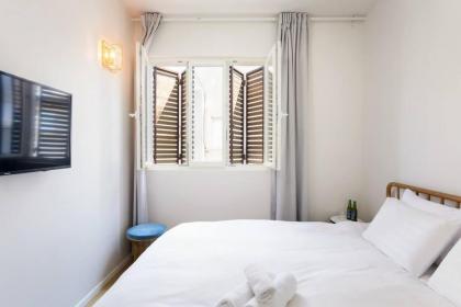 Stylish 2-BR near Rothschild Blvd by HolyGuest - image 20