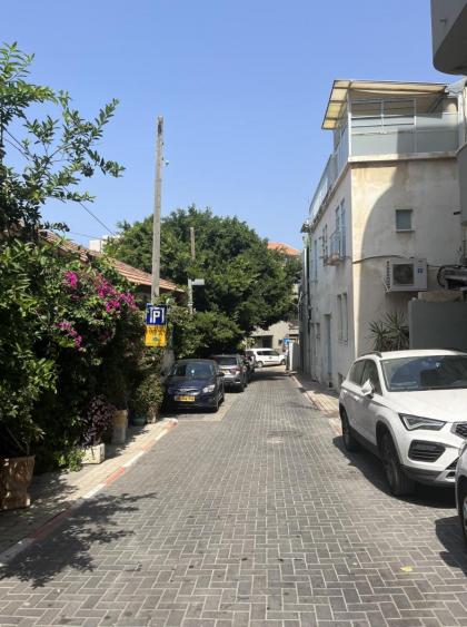Neve Tsedek Rooftop - image 12
