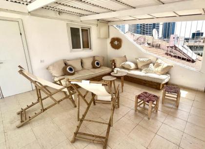 Neve Tsedek Rooftop - image 23