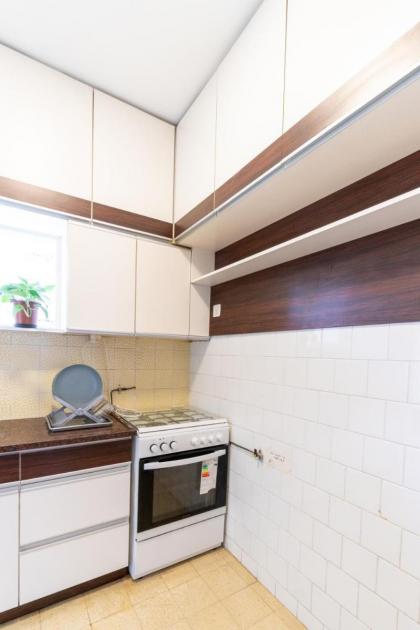 Spacious 3BR Surrounded by Greenery - image 14