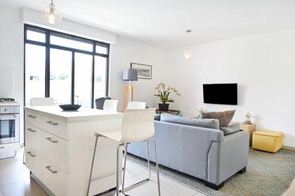 NOGA vibes 2BR in JAFFA by Holyguest - image 2