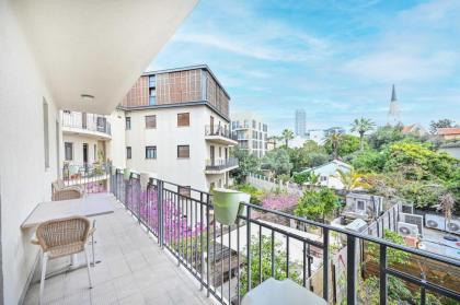 NOGA vibes 2BR in JAFFA by Holyguest - image 3
