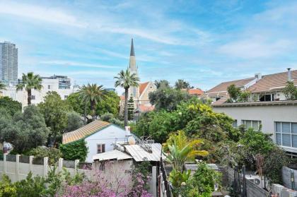 NOGA vibes 2BR in JAFFA by Holyguest - image 4
