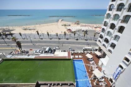 Elegant Sea View at Orchid Hotel by HolyGuest - image 13