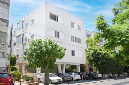 Stylish 2BR in Central TLV by HolyGuest - image 16