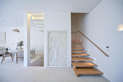 The Neve Tsedek 4BR VILLA by HolyGuest - image 10