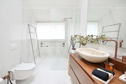 The Neve Tsedek 4BR VILLA by HolyGuest - image 17
