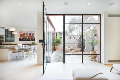 The Neve Tsedek 4BR VILLA by HolyGuest - image 3