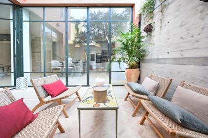 The Neve Tsedek 4BR VILLA by HolyGuest - image 5