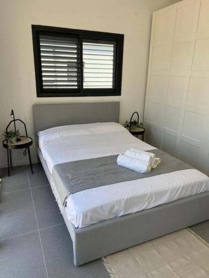 Beach Rooftop Apartment - image 17