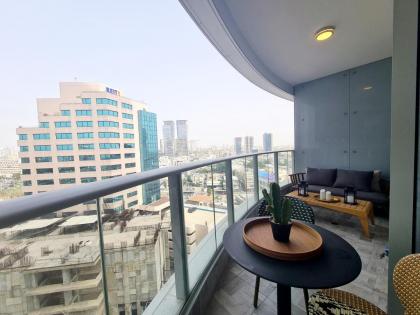 Gindi Tower Apartment - By Beach Apartments TLV Tel Aviv