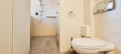 Spacious Condo in New North by FeelHome - image 15