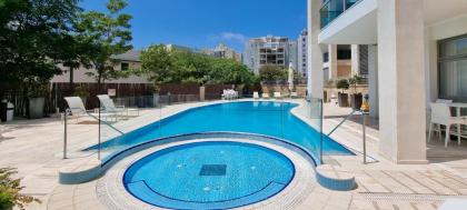 Spacious Condo in New North by FeelHome - image 19
