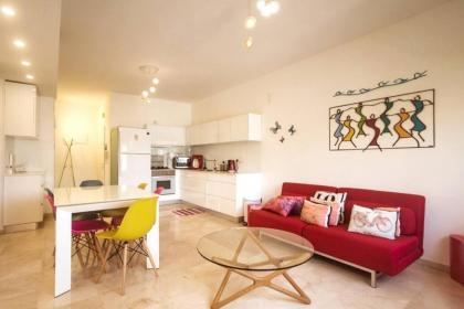 2 bedrooms close to the Hilton - image 9