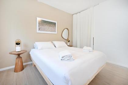 The Levana 3BR Duplex Penthouse by HolyGuest - image 15