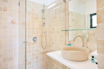 The Levana 3BR Duplex Penthouse by HolyGuest - image 16