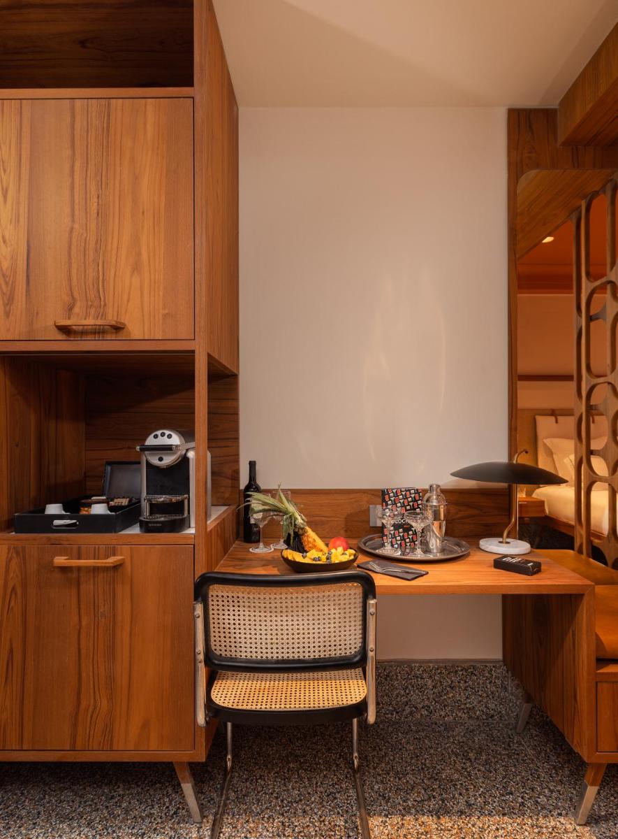 Brown Brenner House - image 3