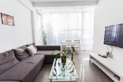 Port 2 Bedroom with 2 showers apartment - image 13