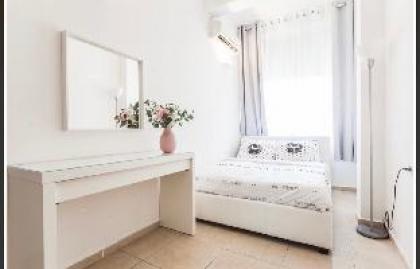 Port 2 Bedroom with 2 showers apartment - image 5