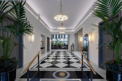 Rephael House Boutique Hotel - image 1