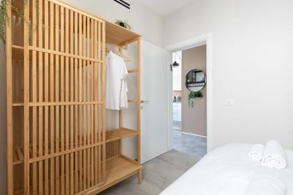Bright & Chic Apartment with Mamad in the City by Sea N' Rent - image 11