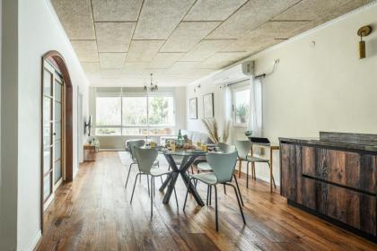 Country Style 3BR Apartment 2min from the Beach by Sea N' Rent