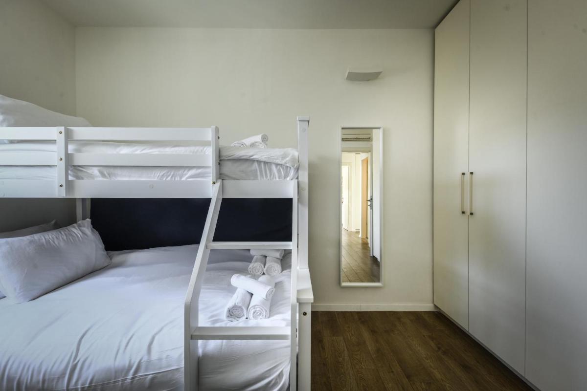 Chic 2BR Apt w Large Windows in Tel Aviv Old North Sea N' Rent - image 7