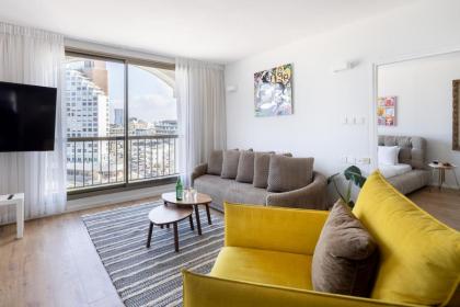 Grand Sea View Retreat by Sea N' Rent