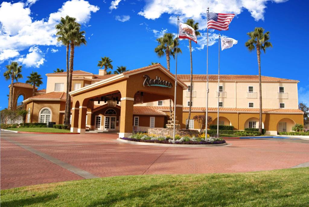 Radisson Hotel San Diego Rancho Bernardo - main image
