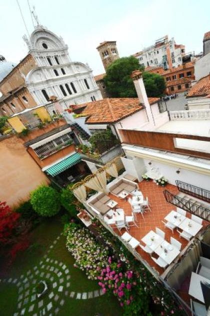 Hotel Fontana - image 20