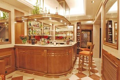 Hotel Fontana - image 5