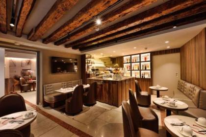 Rosa Salva Hotel - image 12