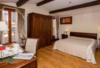 Hotel Dell'Opera - image 13