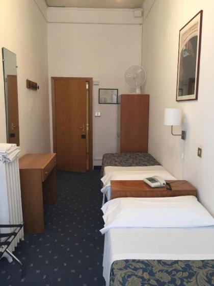 Hotel Caneva - image 14