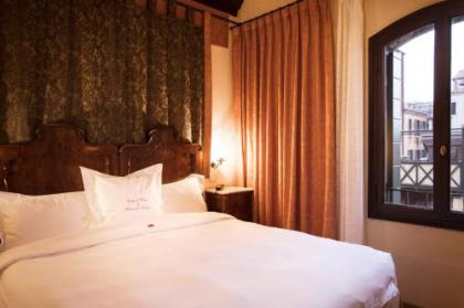 Hotel Flora - image 16