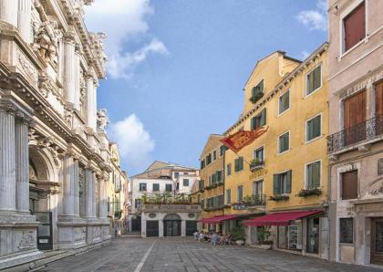 Hotel Bel Sito & Berlino - image 1