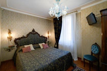 Hotel Bel Sito & Berlino - image 18