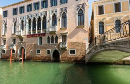 Hotel Liassidi Palace - Small Luxury Hotels of the World - image 11