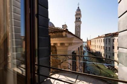 Hotel Liassidi Palace - Small Luxury Hotels of the World - image 6