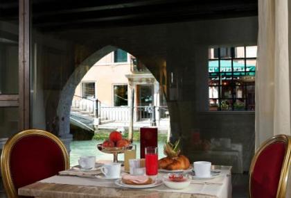 Hotel Liassidi Palace - Small Luxury Hotels of the World - image 7