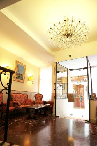 Hotel Tivoli - image 5